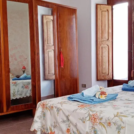 Pensjonat Casa Dei Nonni San Mauro Castelverde